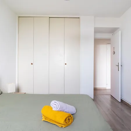 Appartement Proche Du Vieux Lille Avec Une Vue Exceptionnelle Sur La Ville ! La Madeleine  Exterior photo