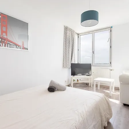 Appartement Proche Du Vieux Lille Avec Une Vue Exceptionnelle Sur La Ville ! La Madeleine  Exterior photo