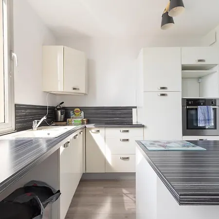 Appartement Proche Du Vieux Lille Avec Une Vue Exceptionnelle Sur La Ville ! La Madeleine  Exterior photo