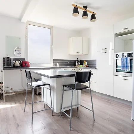 Appartement Proche Du Vieux Lille Avec Une Vue Exceptionnelle Sur La Ville ! La Madeleine  Exterior photo